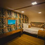 Hostel Da Vila Ilhabela
